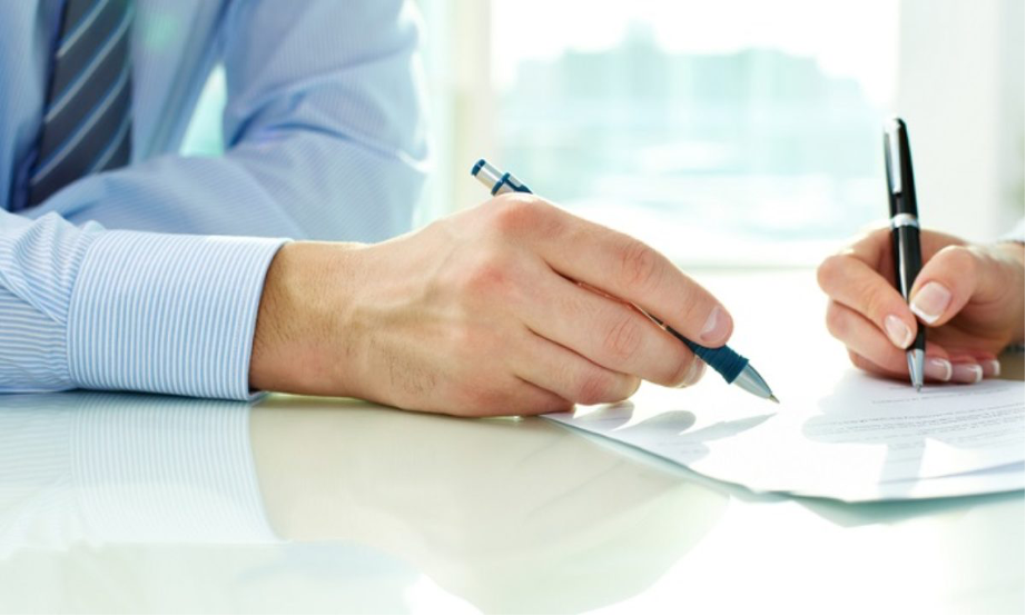 Residencia en España: tipos de permisos más comunes para vivir en Málaga