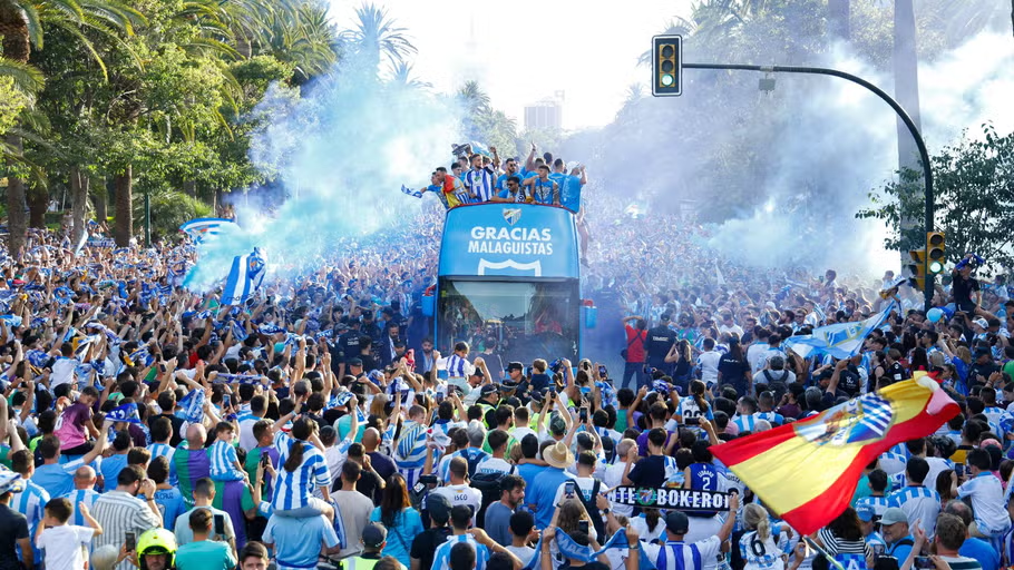 Le Málaga CF est de retour en Première Division ! Une raison de plus de tomber amoureux de Málaga