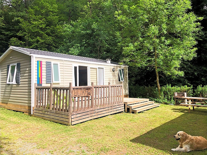camping-canada-semois-ardennes-gaume-belgique-hebergement-location-mobilhome.jpg