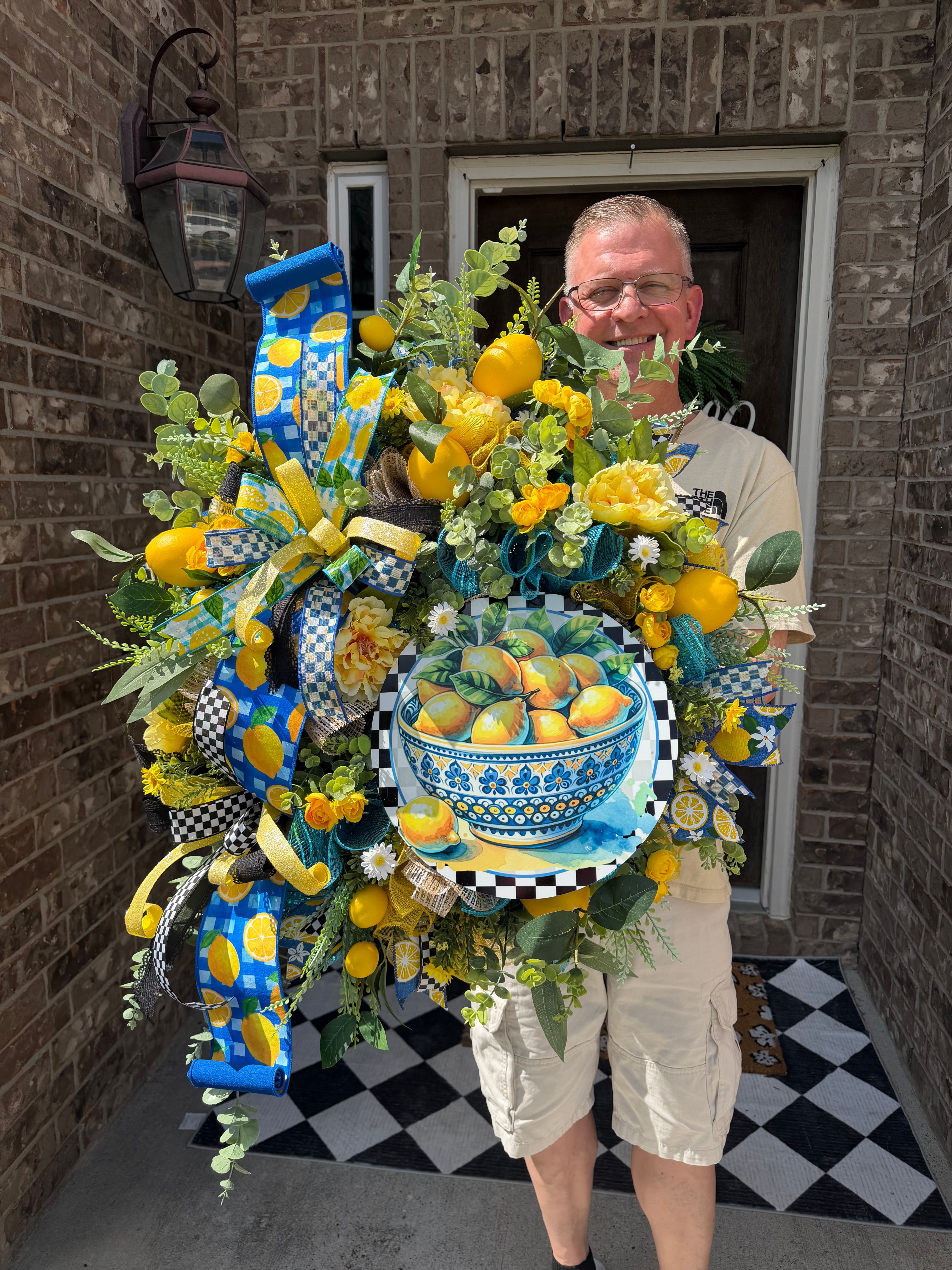 26” Oversized Lemonade Wreath(4 Week Turnaround)