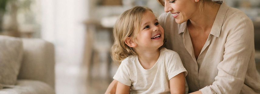 20251221_1348_Premium Nanny Bonding_simple_compose_01kczcxksjejdvf53ykec3fpbh_edited.jpg