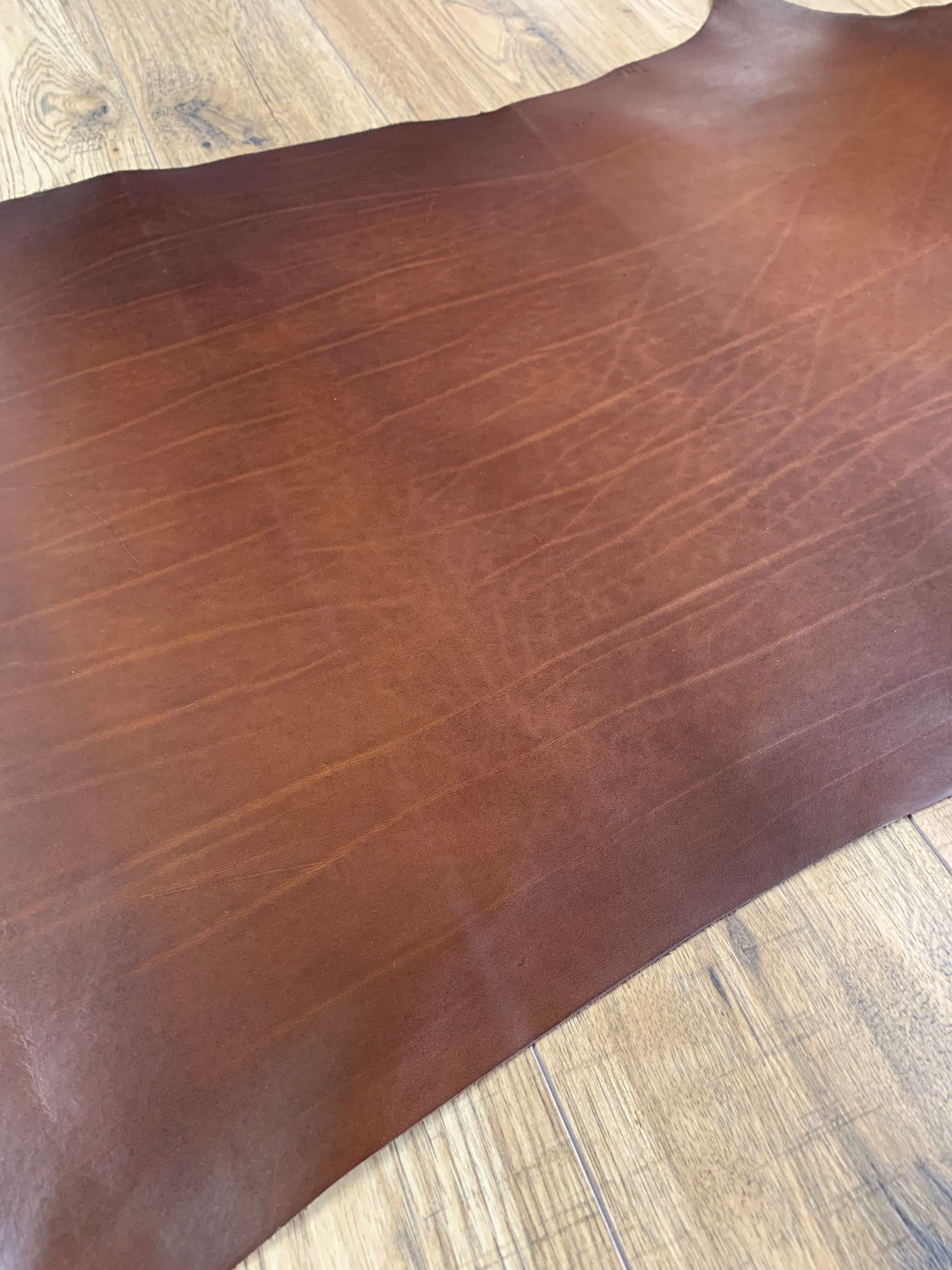 ELWOOD SHOULDER IN COGNAC 1 - 1.5mm