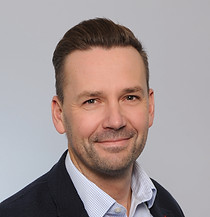 02_BräuerChristoph.jpg