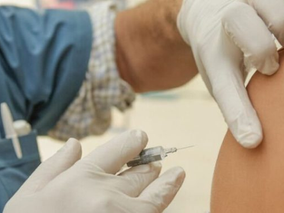 Vacinação contra a gripe é aberta para toda a população em Santos