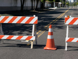 Sabesp interdita vias por motivo de obras em cidades da Baixada Santista