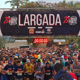 Guarujá recebeu 1.500 atletas na Nova Corrida do Forte no último domingo (26)