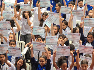 Guarujá realiza formatura de mais de 500 participantes do PROERD
