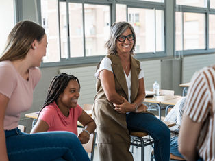 Prefeitura de Santos, em parceria com Sebrae, abre vagas em cursos para mulheres