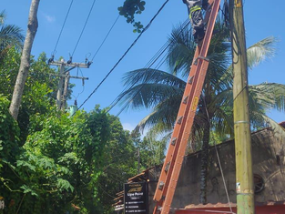 Prefeitura de Guarujá instala iluminação 100% em LED na Prainha Branca