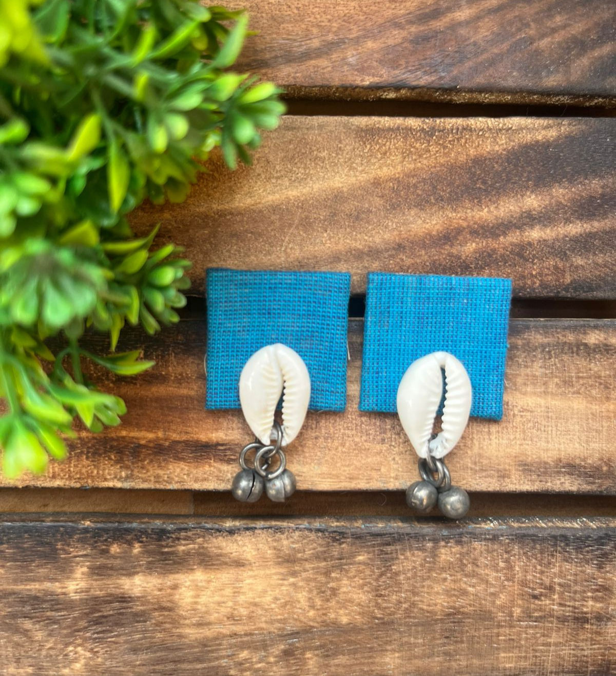 Stud - Oceanic shells