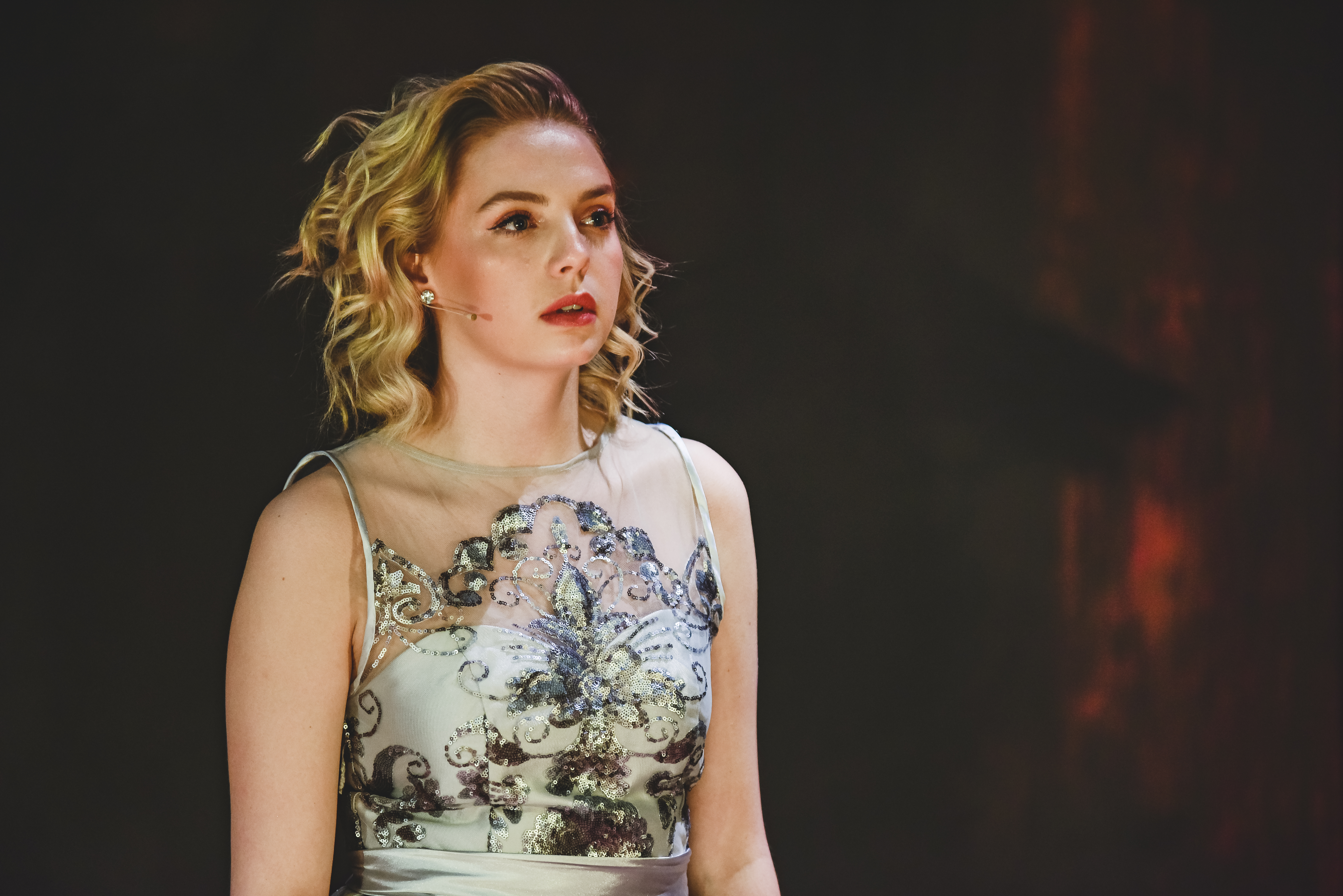 companydresskirstenmcternan201