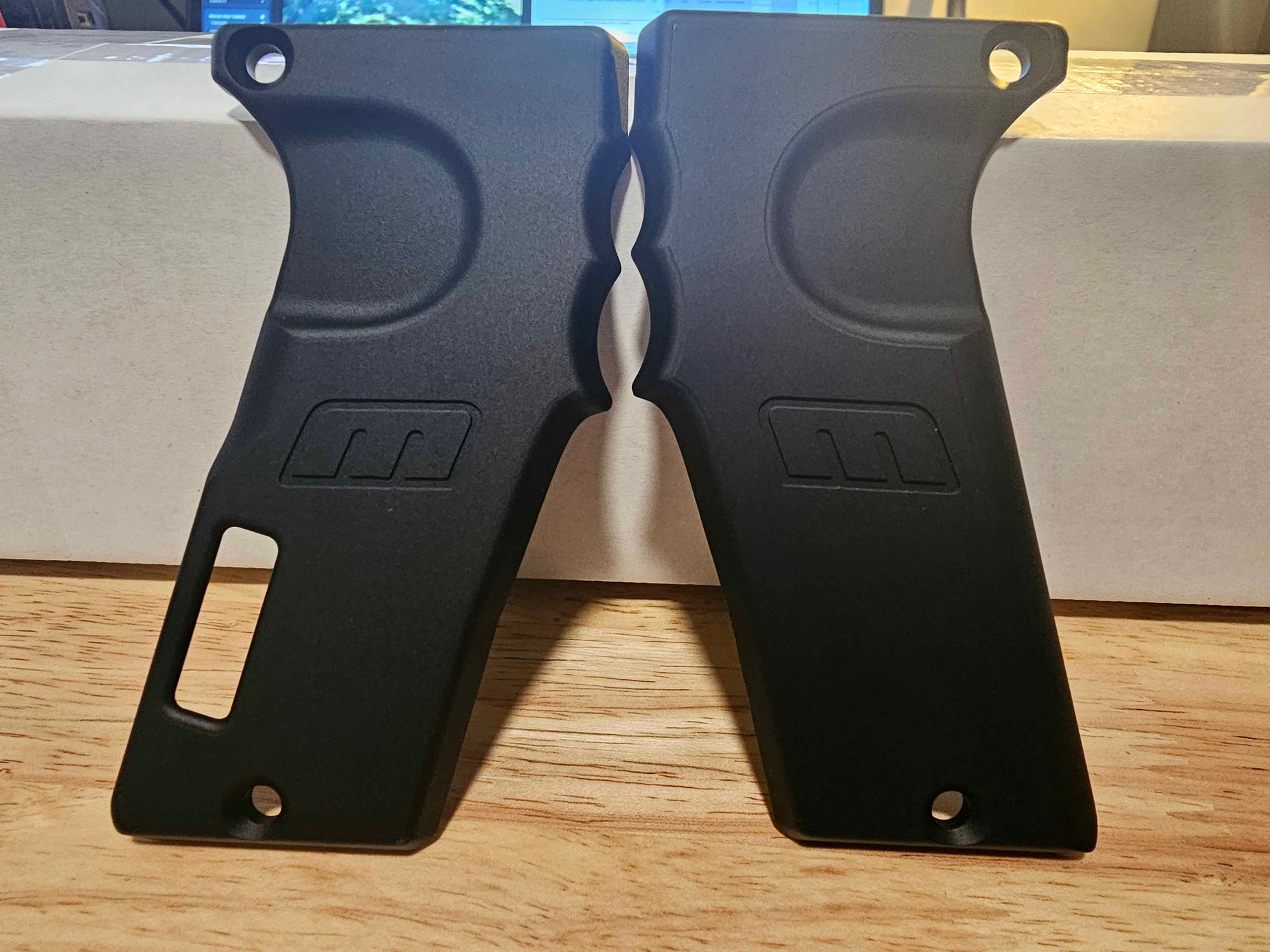 E1/E2 Aluminum Windowed Grip Panels