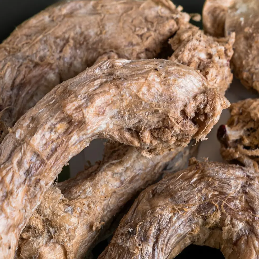 Freeze dried chicken necks Fureeze healthy cat dog treats