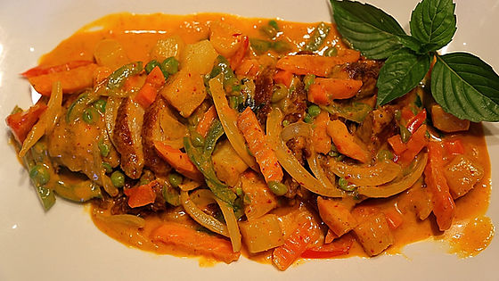 D3. DUCK CURRY