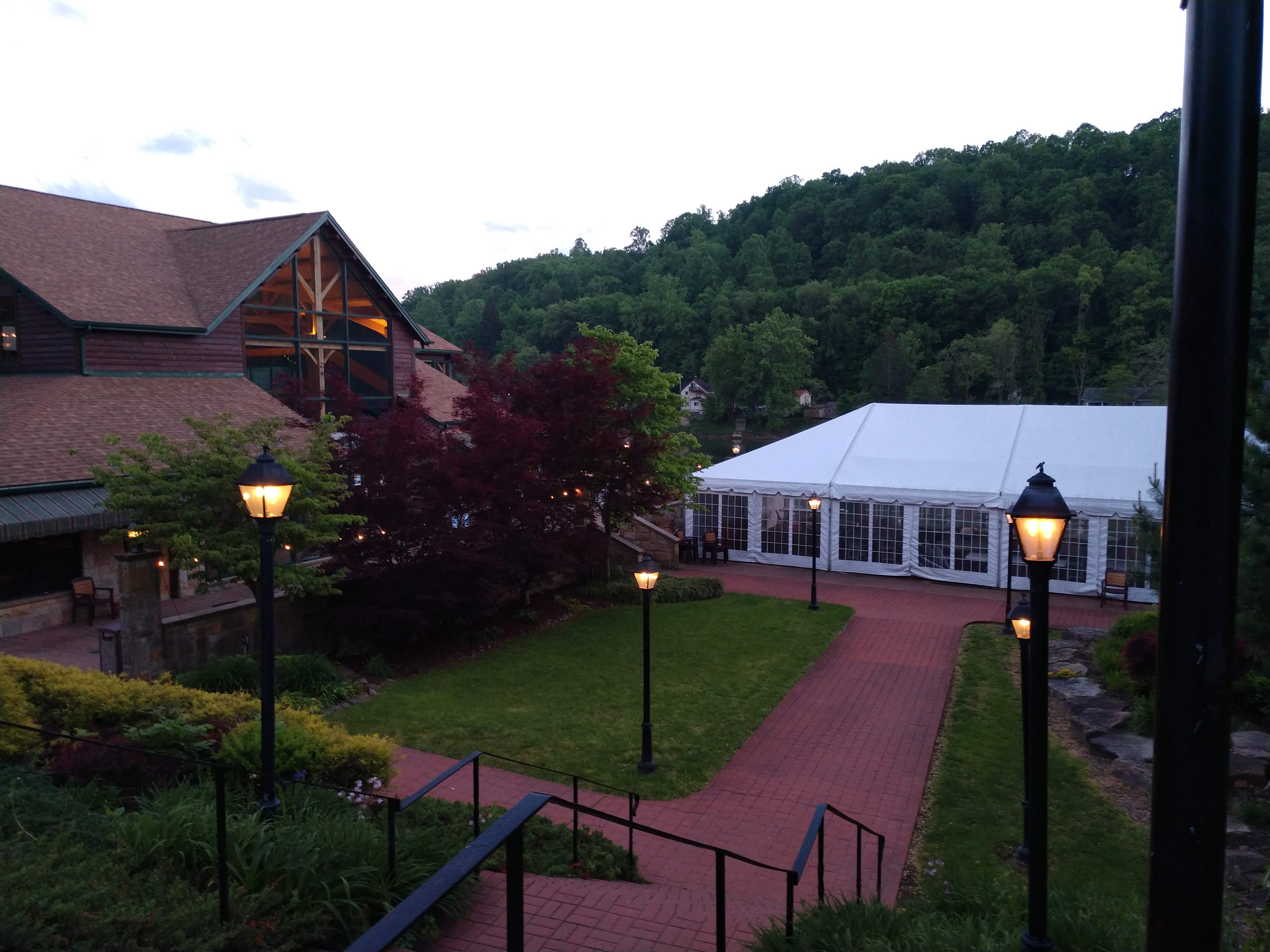 Foxburg PA Great food & drinks right along the Allegheny River