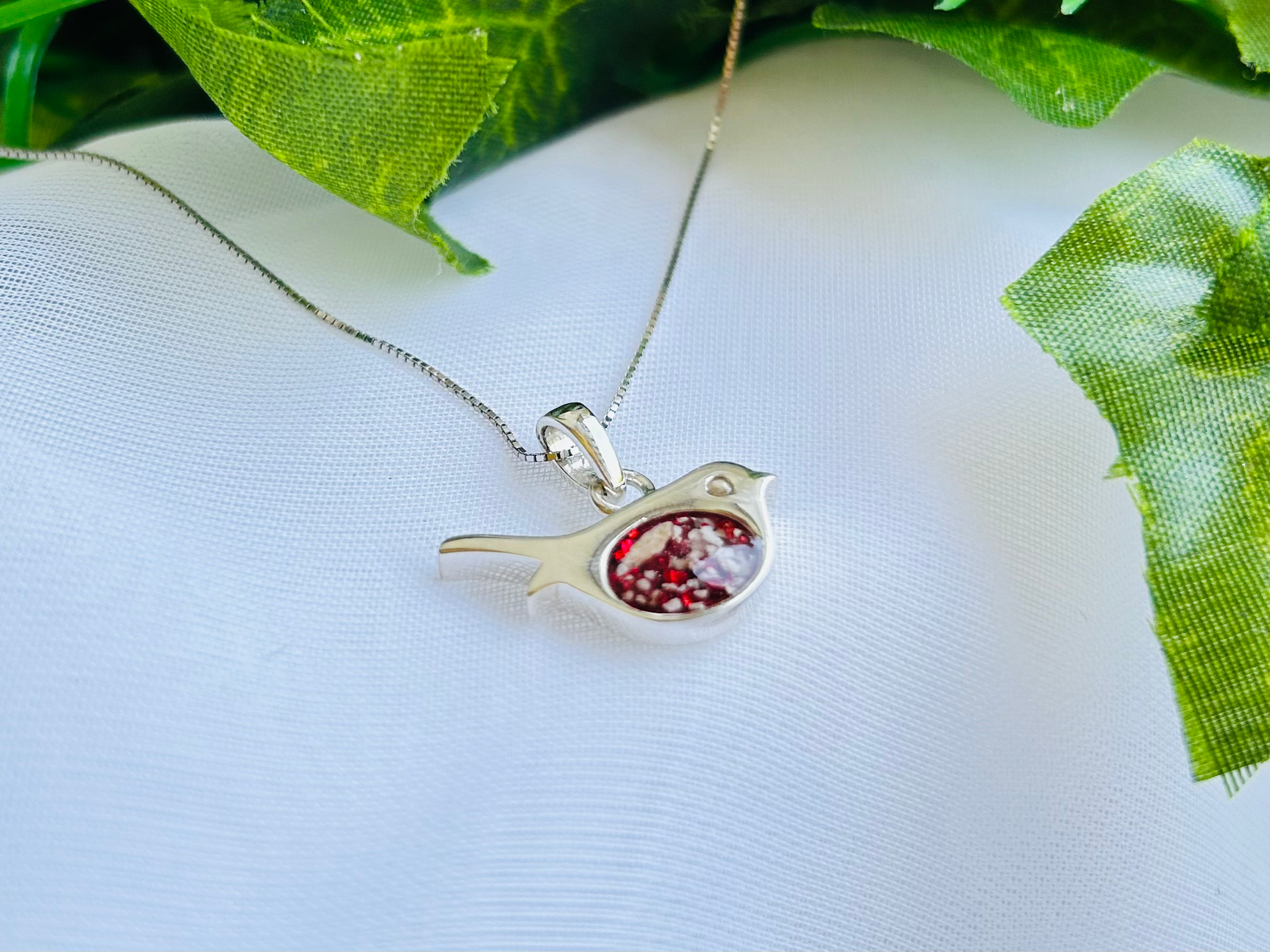 Robin Redbreast Bird Keepsake Memorial Necklace