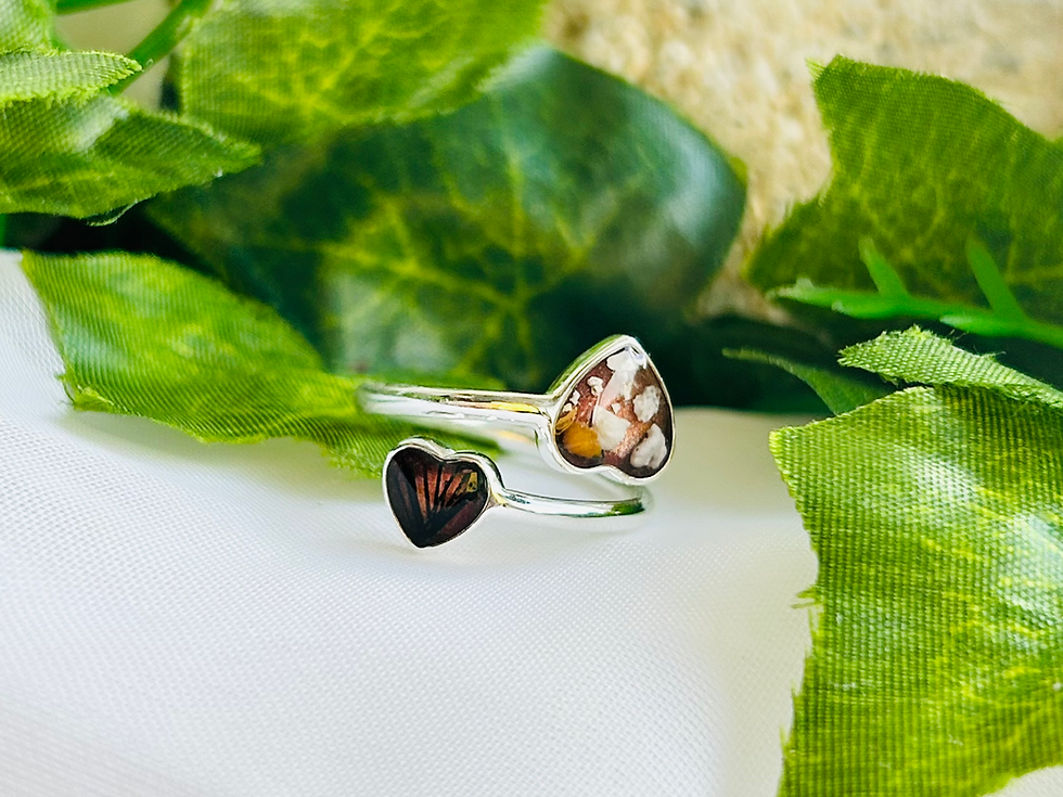 Thumbnail: Adjustable Double Heart Keepsake Inclusion Ring