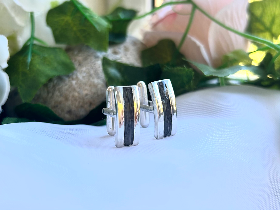 Thumbnail: Heavyweight Rectangular Keepsake Inclusion Cufflinks