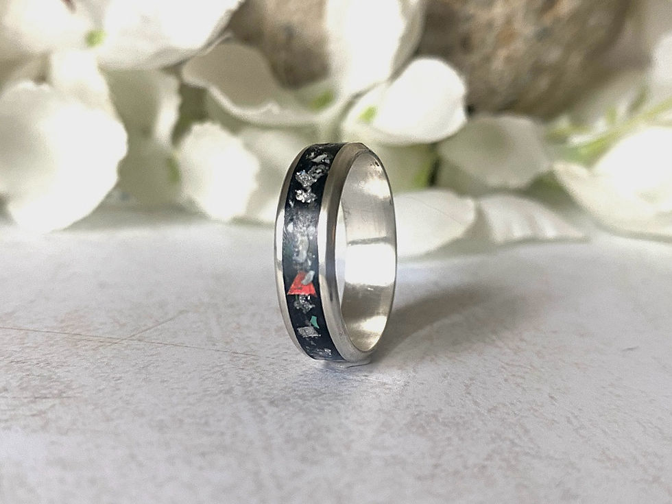 Thumbnail: 6mm Keepsake Inclusion Banded Inlay Ring