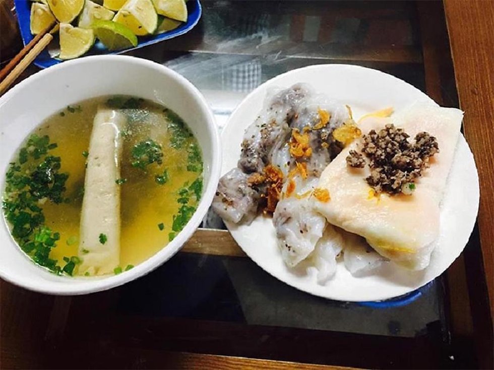 banh-cuon-trung-steamed-rice-rolls-with-egg