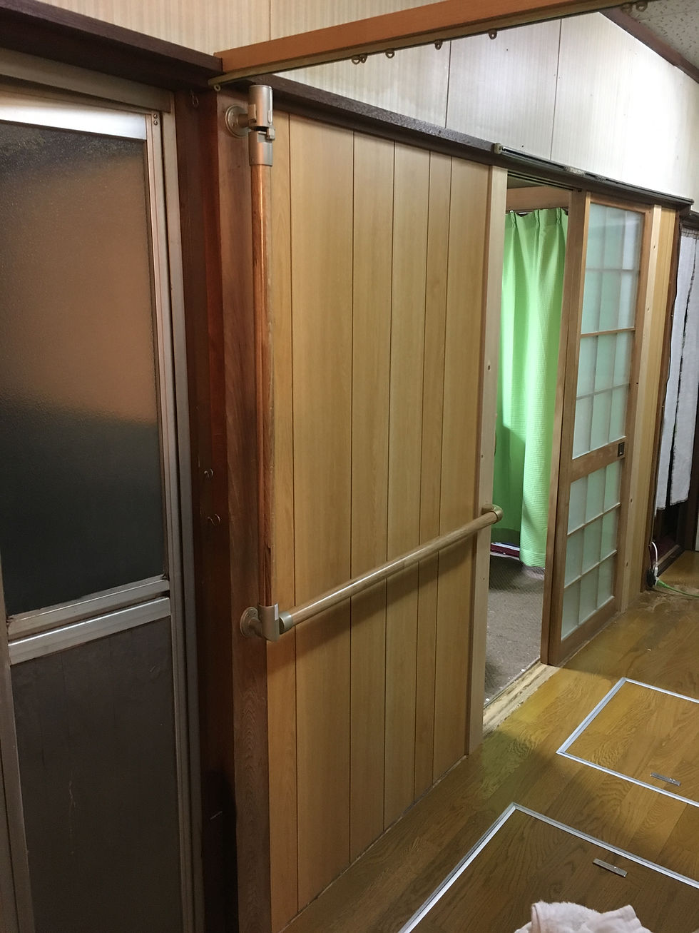 手すり付け