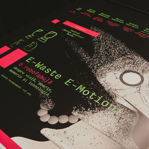 E-Waste E-Motion - robot theatre