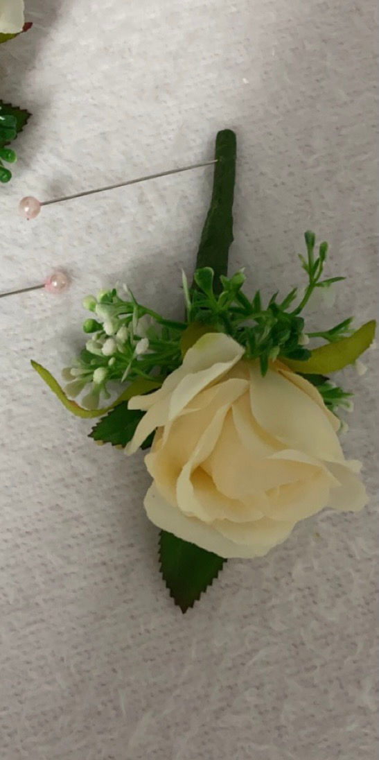 Thumbnail: ‘Chrissie’ Buttonhole