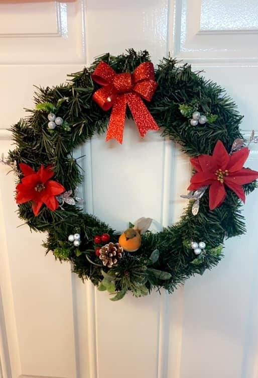 Traditional Robin Wreath