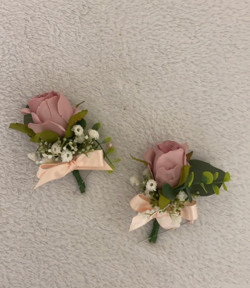 ‘Laura’ - Buttonhole