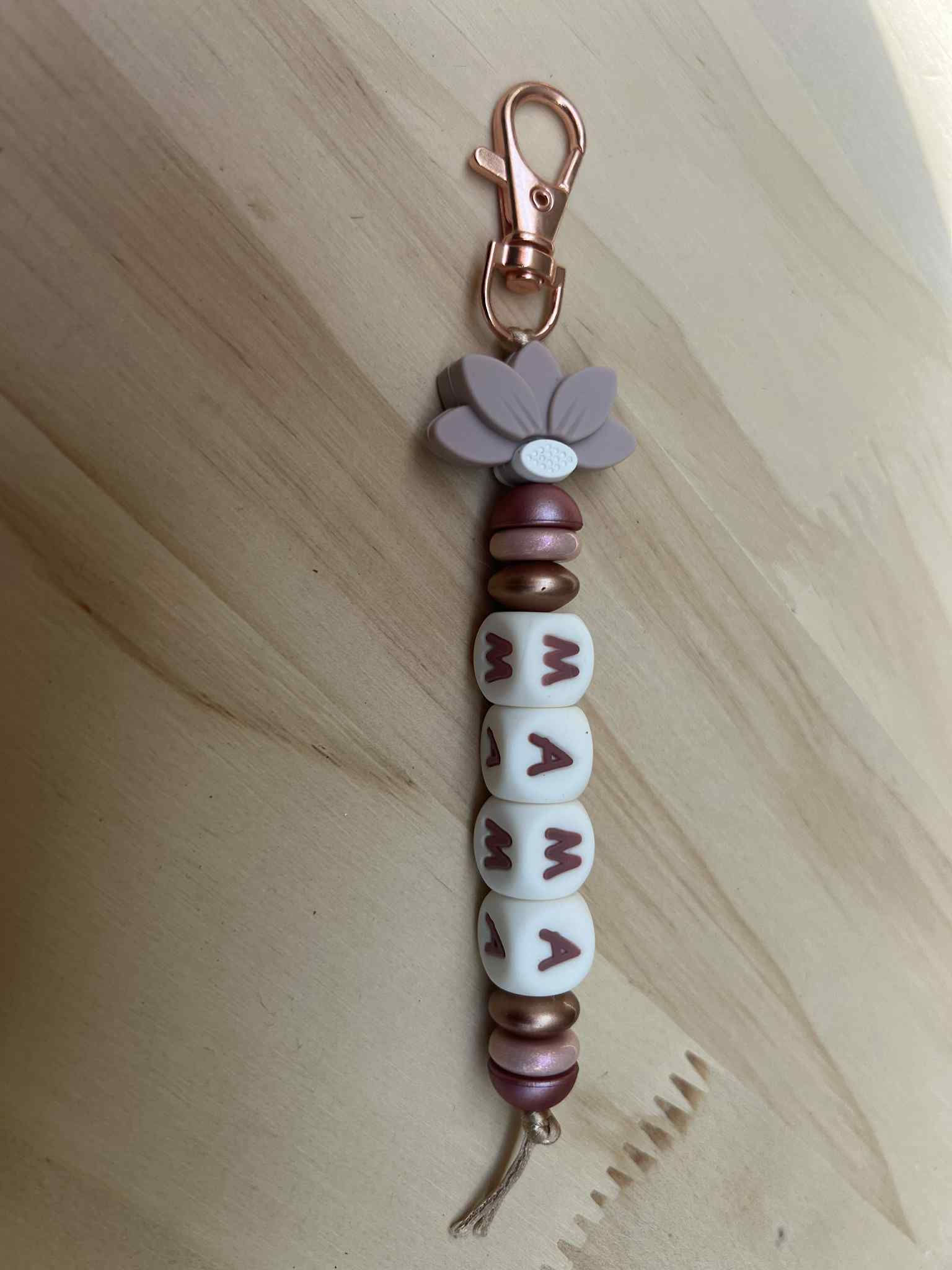 Halve daisy sleutelhanger