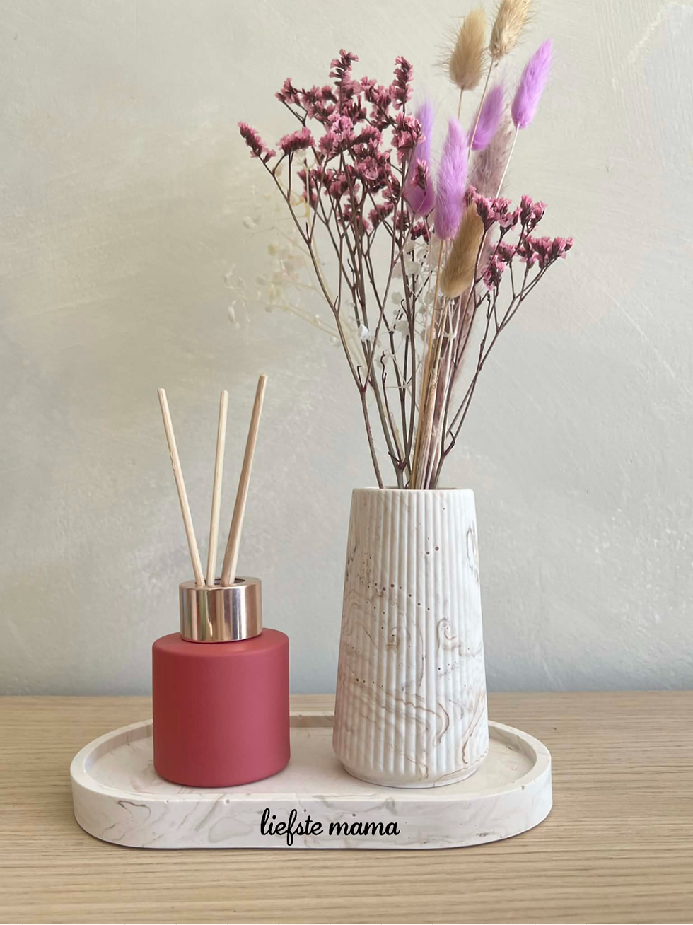 decoratie - droogbloemen - handgemaakt - geurstokjes - house warming cadeau - cadeauset
