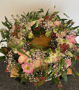 kranz mit sommerflor