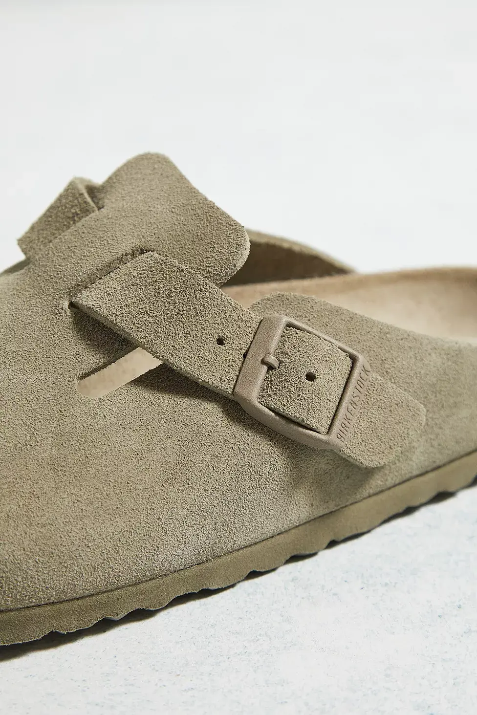 BIRKENSTOCK FADED KHAKI SURDR BOSTON CLOGS