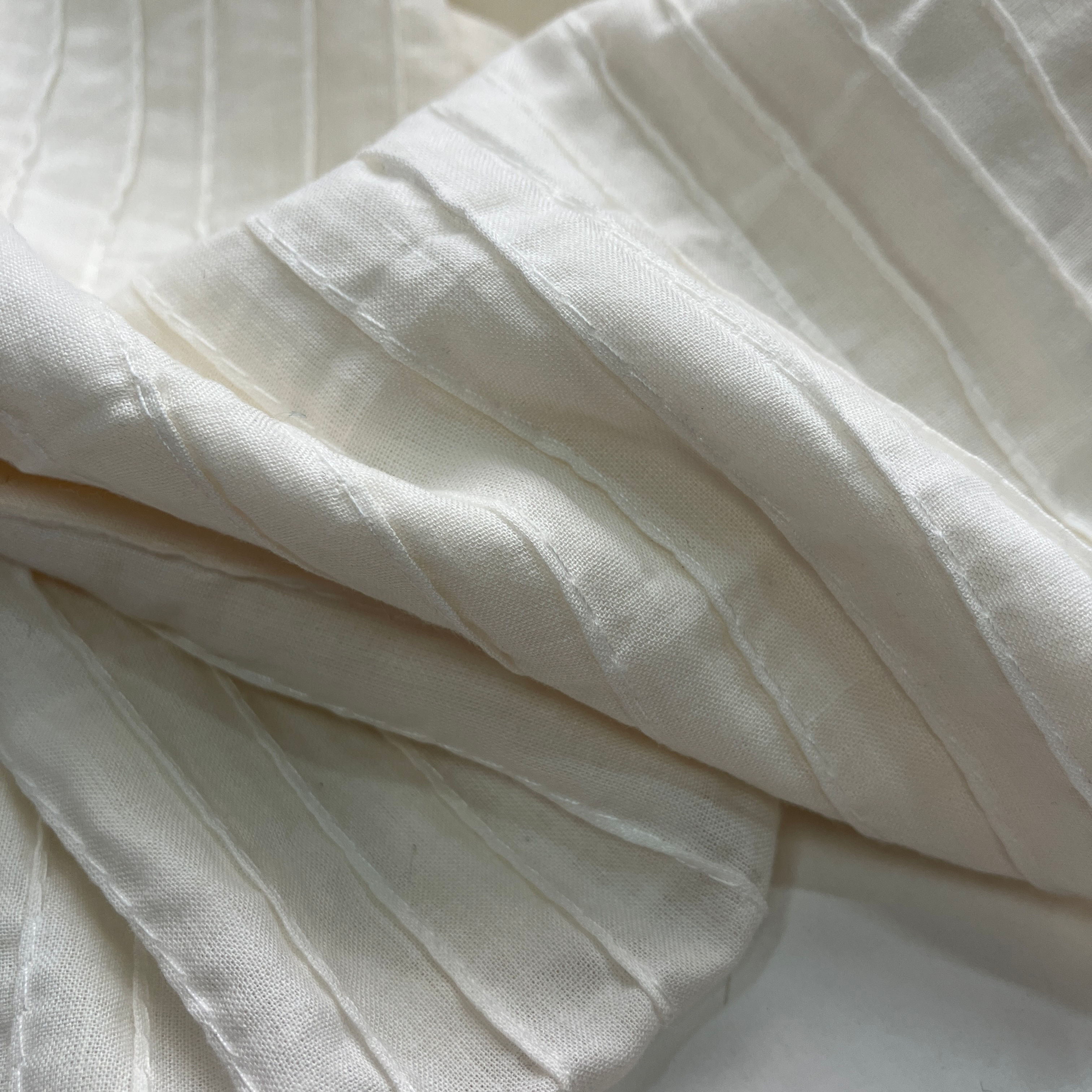 PT08 Natural White Pin Tuck