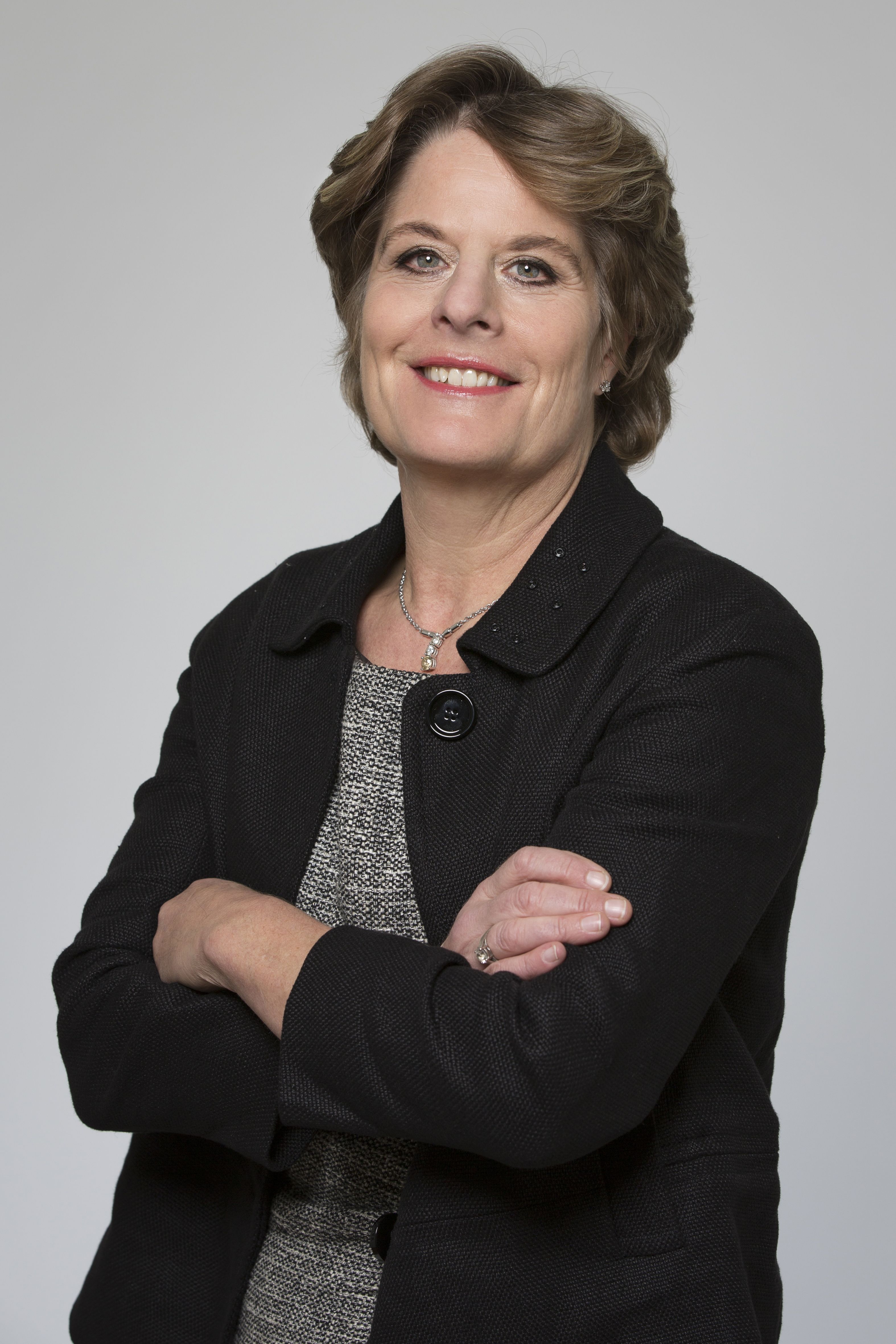 Dr. Esther Girsberger