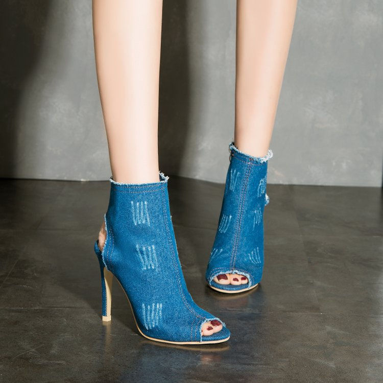 Thumbnail: STYLE# CHSH899858