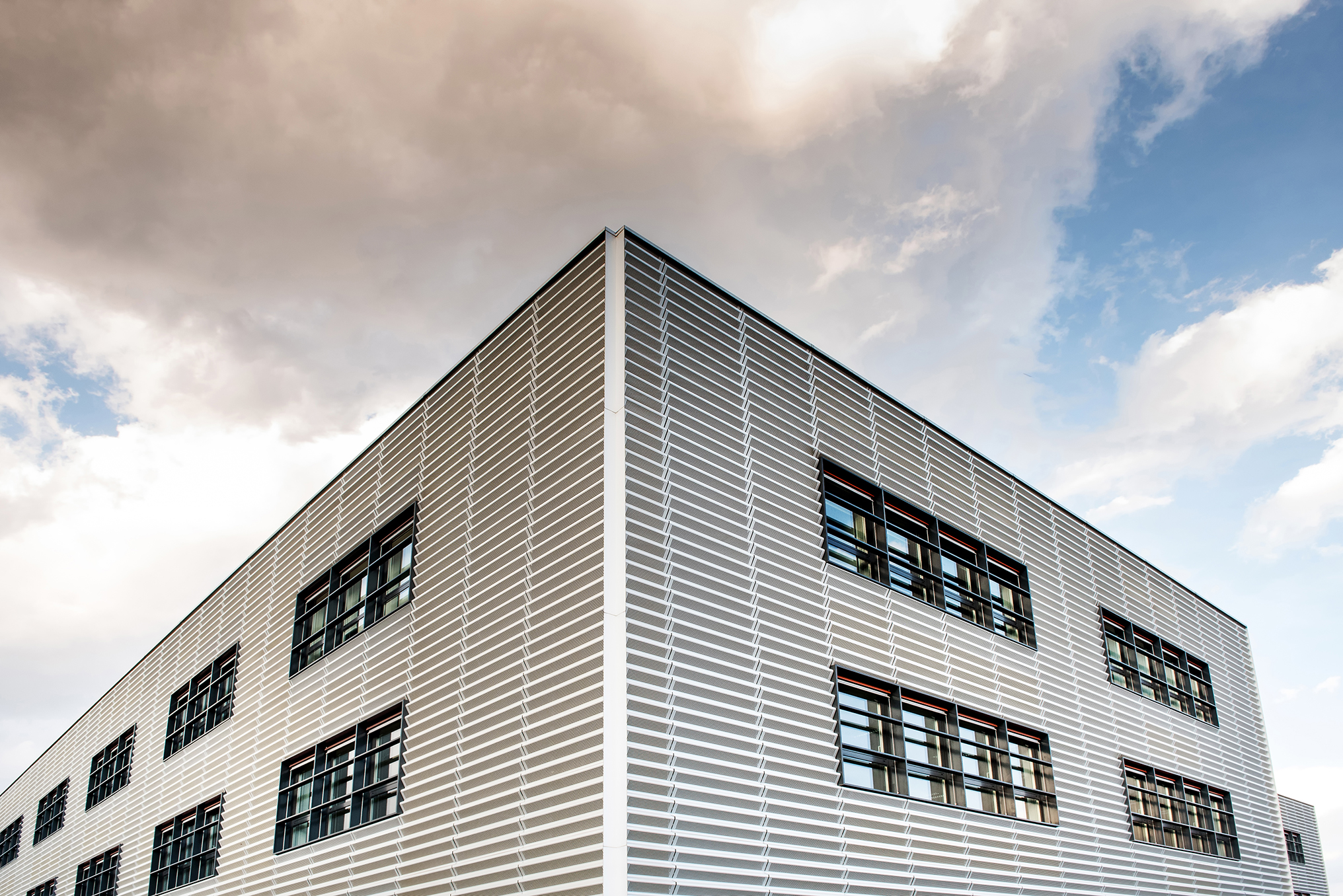 exterior-of-modern-office-sml.jpg