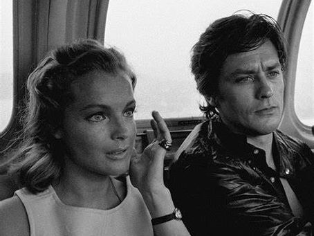 the it watch of the season: cartier baignoire