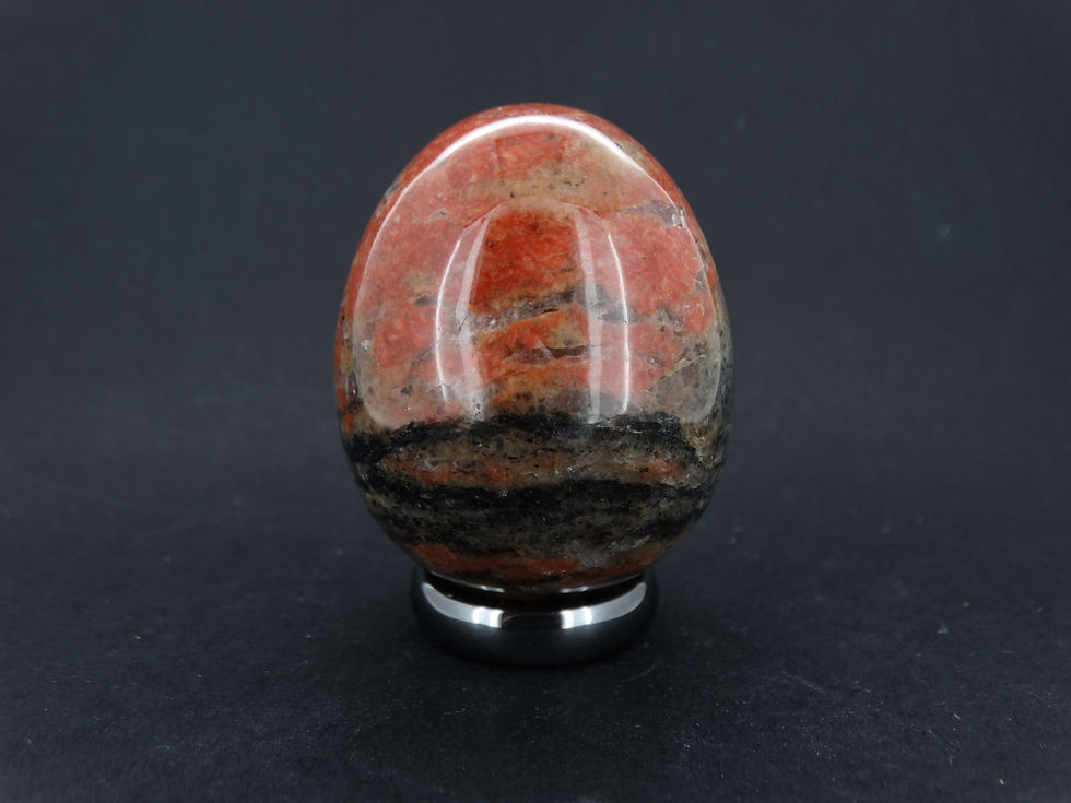 Thumbnail: Banded Lewisian Gneiss -  Callanish Carved Egg