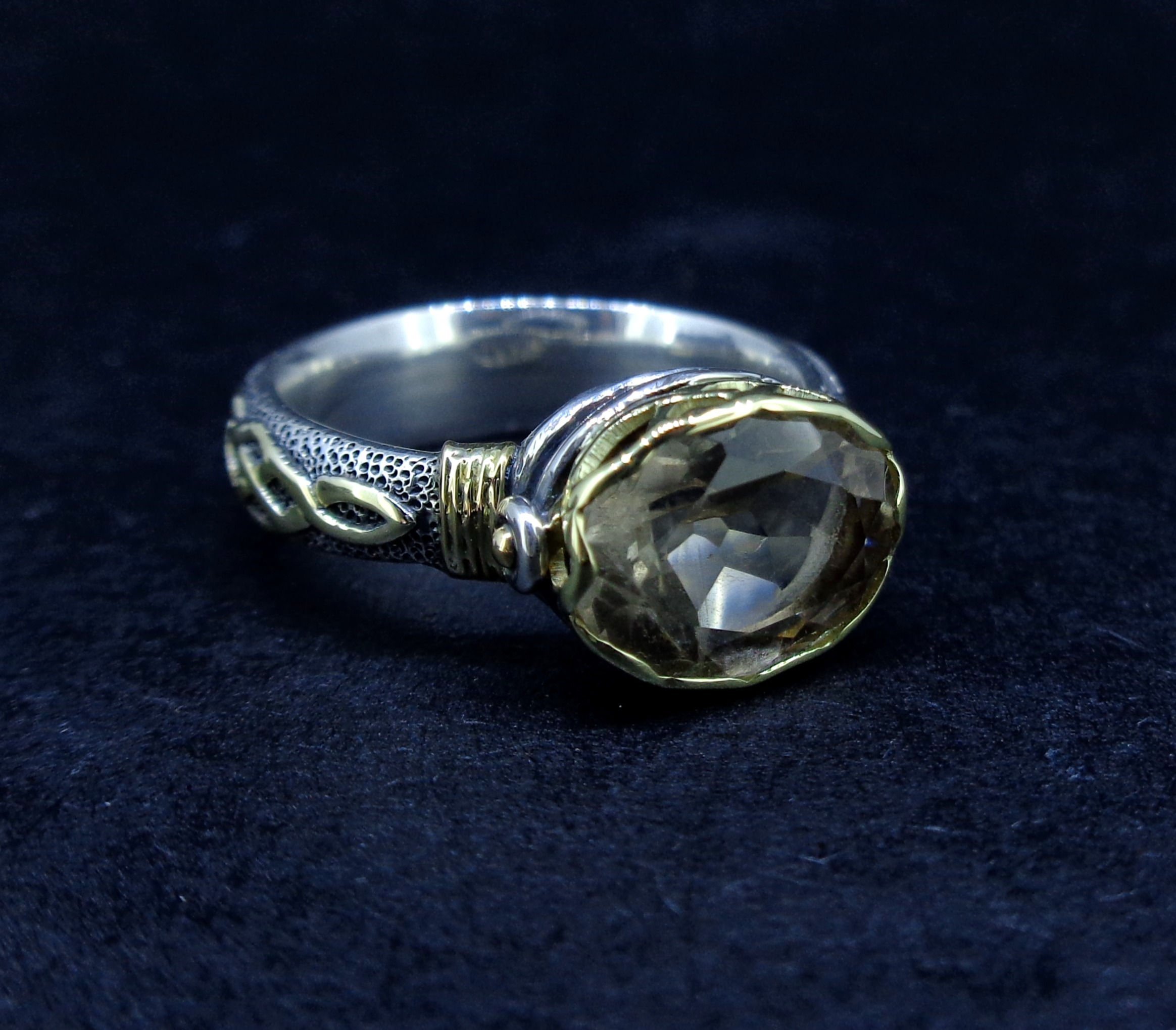 'Kiltyrie' Pertshire Smoky Quartz Scottish Gold & Silver Ring
