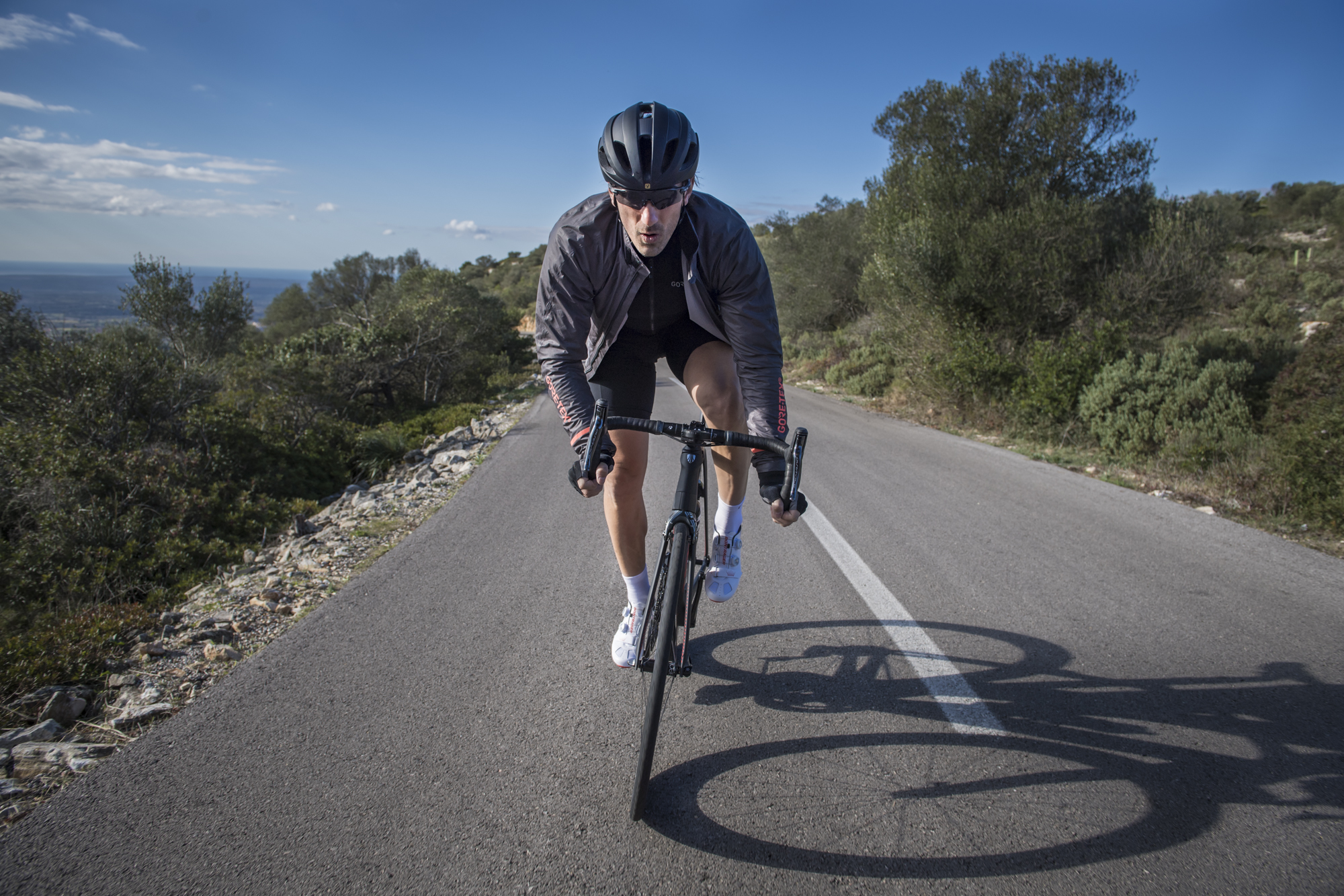 chasing group cycling