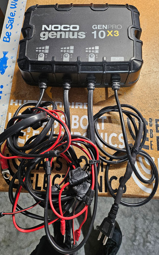 3-Bank, 30-Amp On-Board Battery Charger GENPRO10X3 /USED