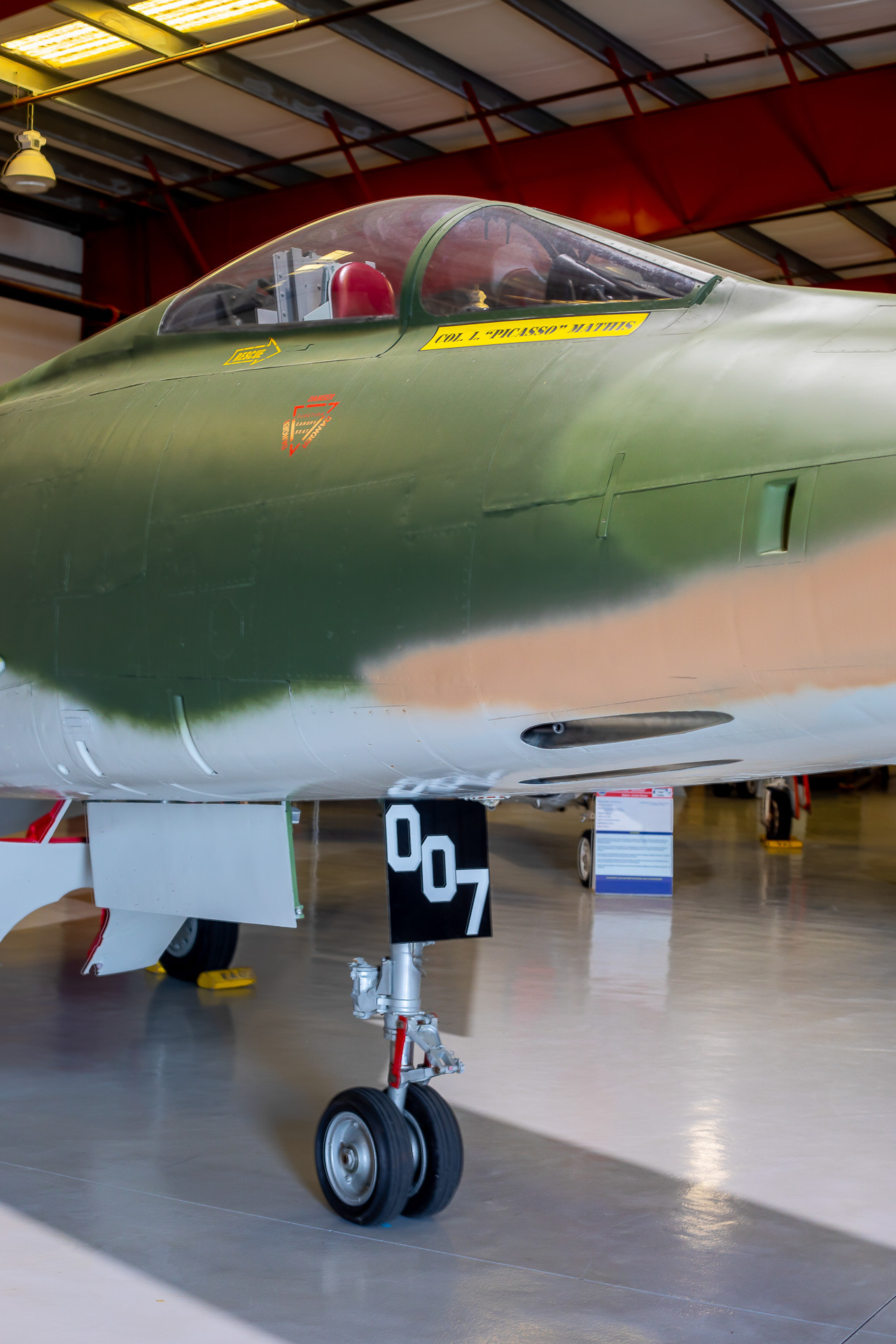 F-100D Super Sabre | Valiant Air Command, Inc.