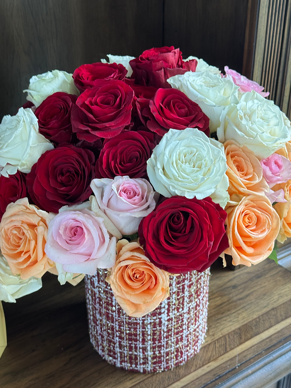 Thumbnail: Fresh flower centerpiece tweed floral box