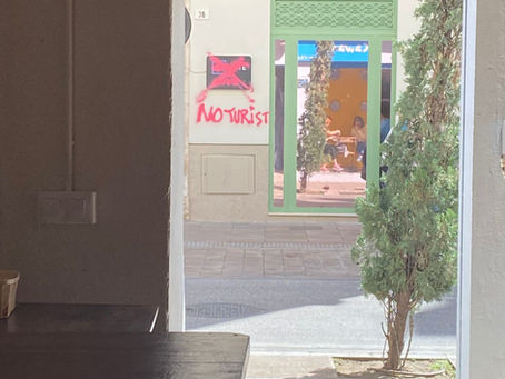 How Life in Málaga Shaped Subjunctive Mood
