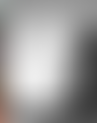 Expats Trapped in UAE by Travel Bans as Others Flee Region Leaving Pets Behind