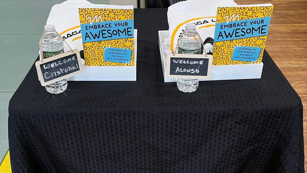 ❖ מֵאֶרֶץ רְחוֹקָה