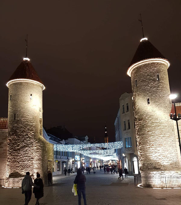 46884219_1002117536656816_13587653585251