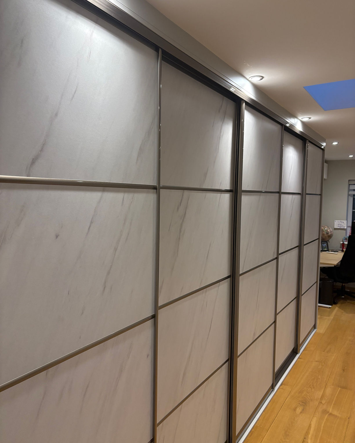 Bespoke fitted wardrobes and furniture by Bretton Carpentry in Buckinghamshire and Hertfordshire