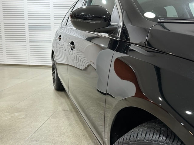 Miniatura: Peugeot 308SW E-BlueHDI